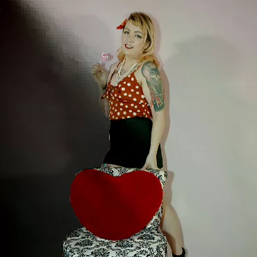 Studio Pinup Shoot 02 02 2019 160 Gathered together in the